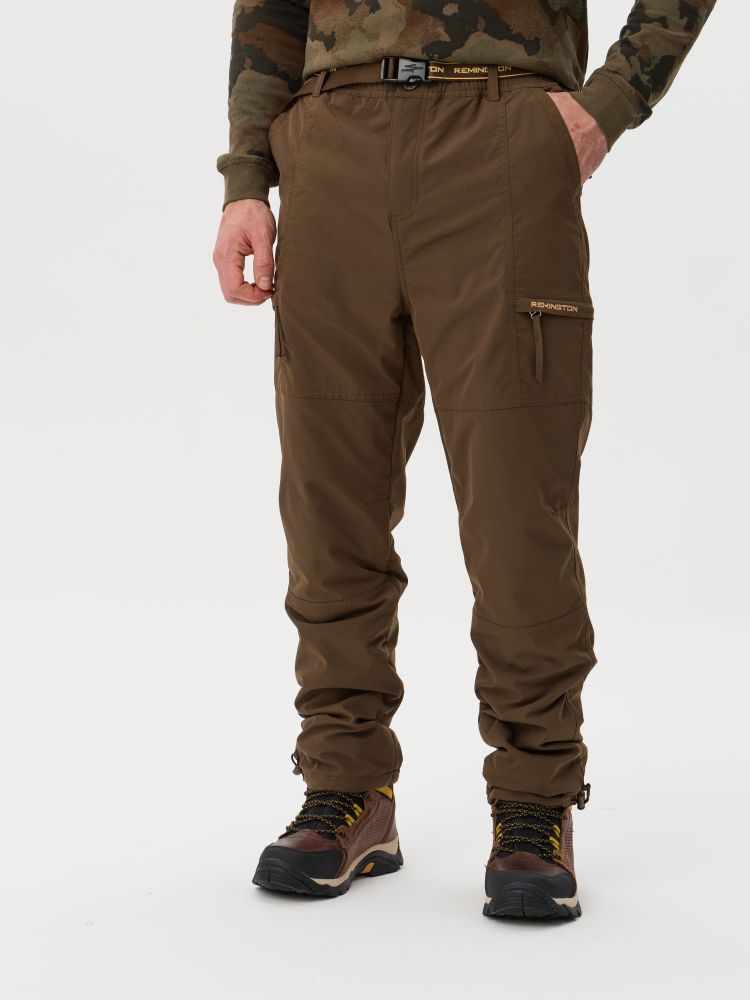 Как выбрать универсальные мужские брюки для города и активного отдыха