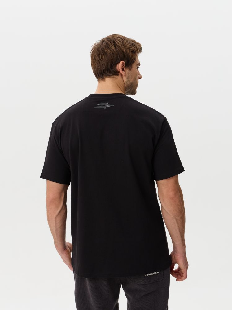 Качественная мужская футболка Remington Casual Black — сочетание комфорта и долговечности для вашего гардероба